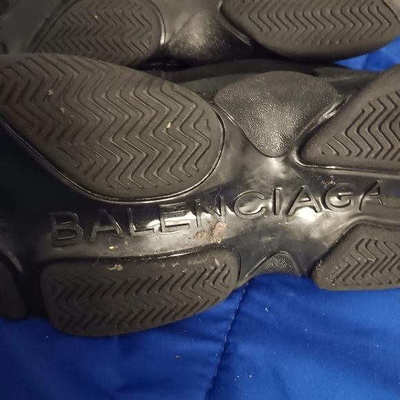 Balenciaga shoes - Picture 11 of 12